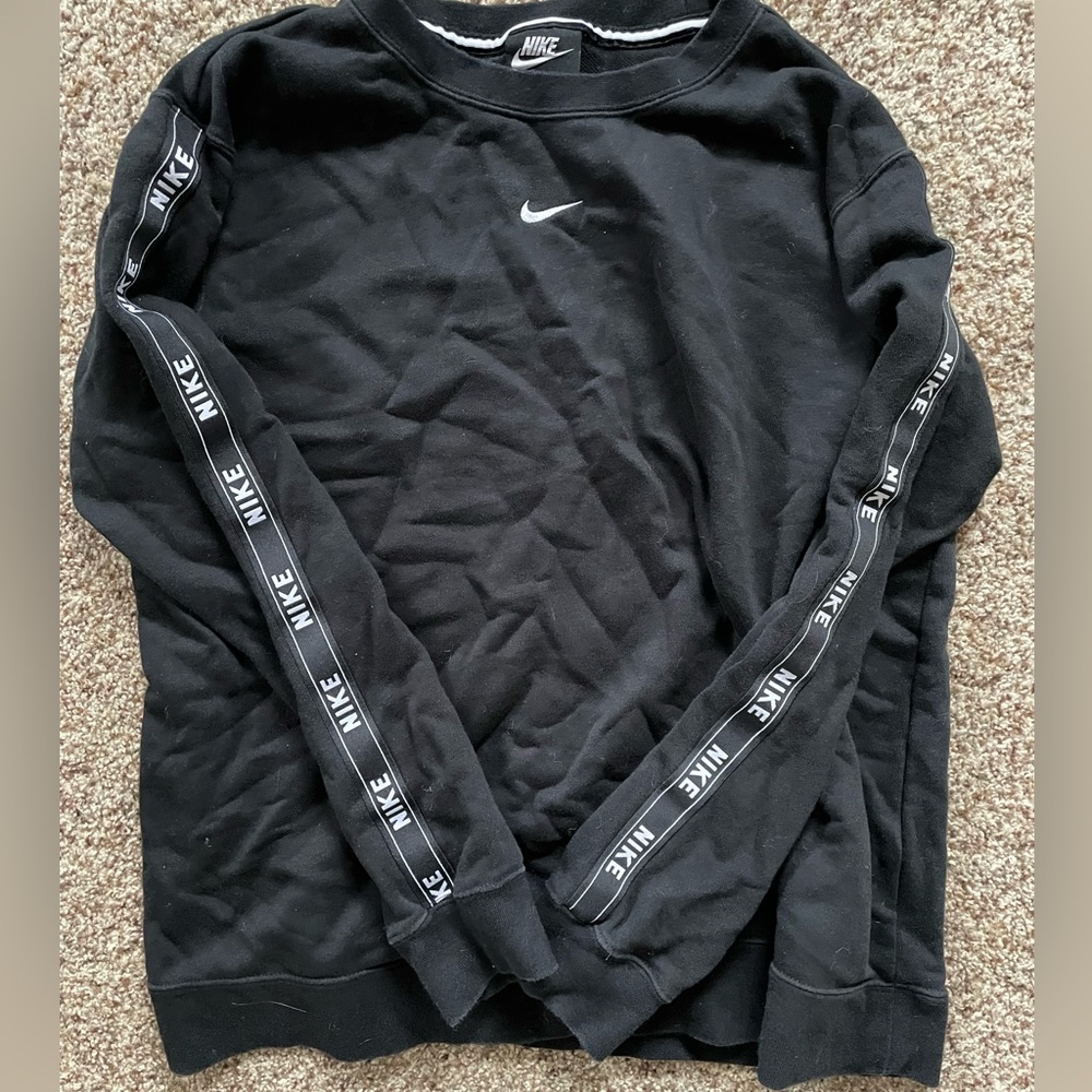 Nike Women’s Crewneck